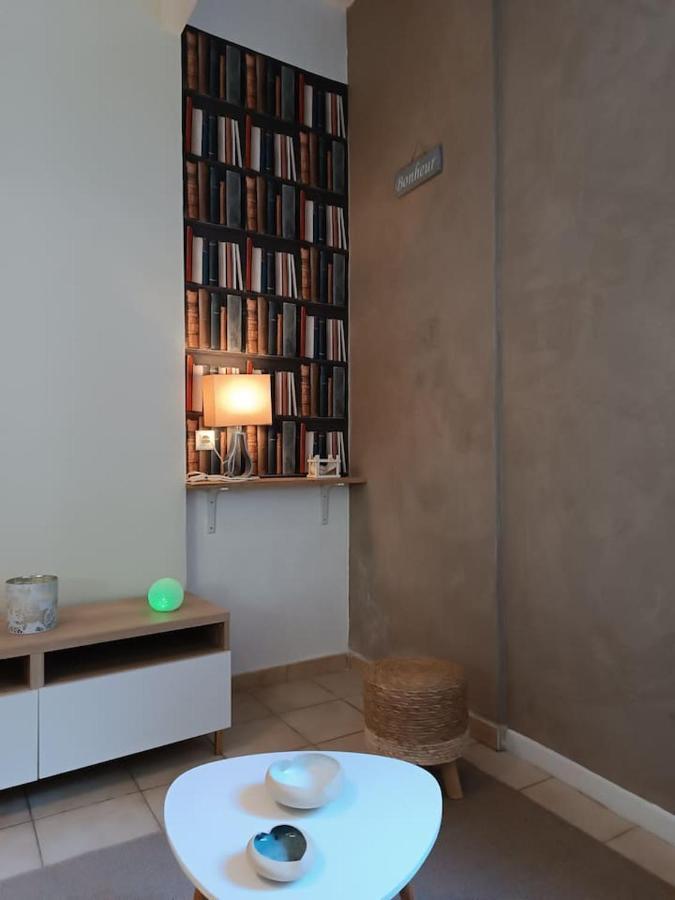 Cosy Appartement Intra-Muros アヴィニョン エクステリア 写真